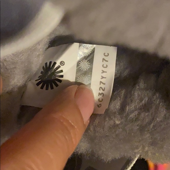 Women’s UGG OH YEAH SOFT AMETHYST NO OFFERS - Picture 6 of 10